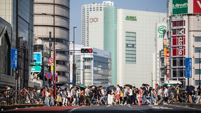 Japan Life Insurers Surge Premium Income 104.7% to $239 Billion